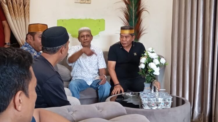 Silahturahmi ke Masyarakat Pamusian, Zainal Paliwang Disambut Diskusi Hangat