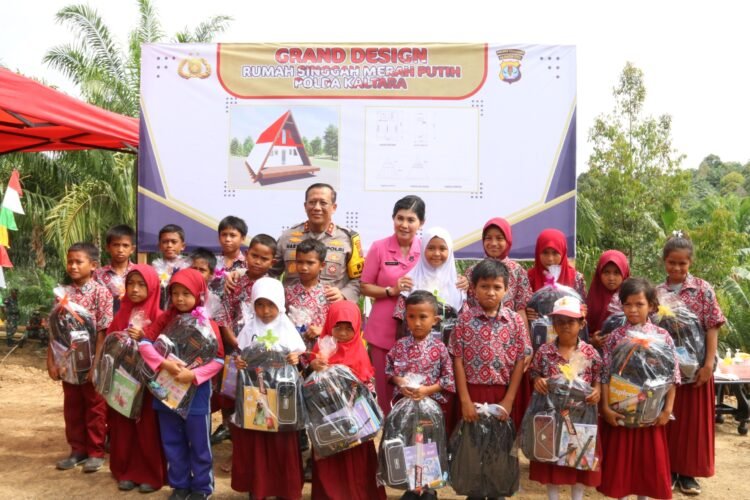 Kapolda Kaltara Lakukan Peletakan Batu Pertama Pembangunan “Rumah Singgah Merah Putih” di Perbatasan Indonesia – Malaysia