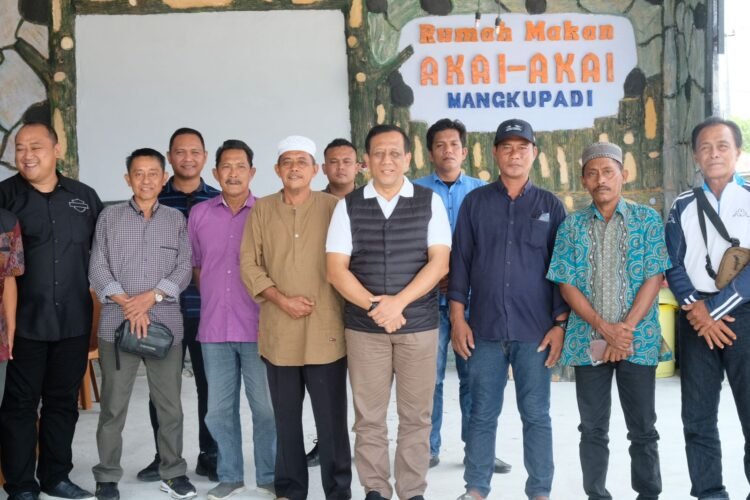 Kapolda Kaltara Mengadakan Pertemuan Bersama Tokoh Masyarakat, Tokoh Agama dan Tokoh  Pemuda Desa Mangkupadi