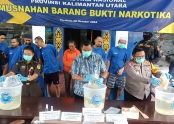 BNNP Kaltara Musnahkan Lebih 2,5 Kg Sabu Milik 7 Tersangka