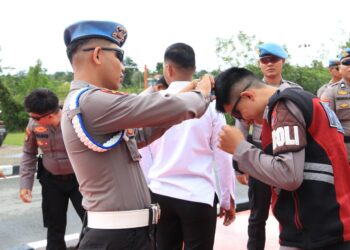 Pengecekan Sikap Tampang dan kelengkapan Data Diri Oleh Perosnil Bidpropam di Polda Kalimantan Utara