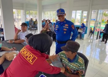 Ditpolairud Polda Kaltara Gelar Bakti Kesehatan Pengobatan Gratis dan Perpustakaan Terapung Dalam Rangka HUT ke-74 Polairud Tahun 2024