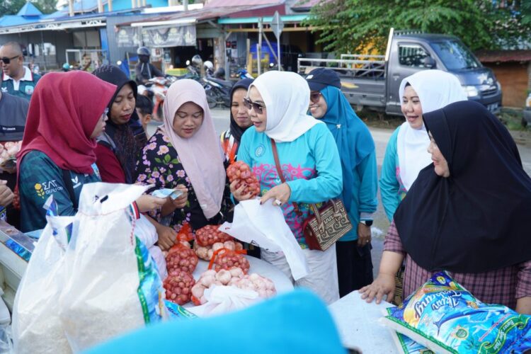Sambut Nataru 2025, TP-PKK Kaltara Gelar Gerakan Pangan Murah di Nunukan