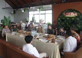 Kabid Keu Polda Kaltara Menghadiri Kenal Pamit Kepala Perwakilan BI Prov. Kaltara