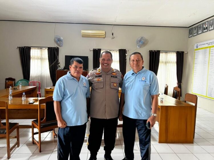 Ditbinmas Polda Kaltara Gelar “Minggu Kasih” di Gereja Kemah Injil Indonesia Jemaat Tanjung Selor