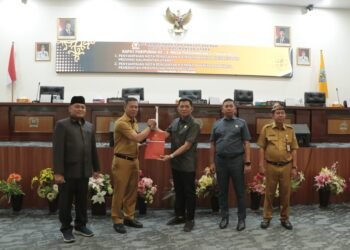 Pemprov Sampaikan 4 Nota Pengantar Ranperda Ke DPRD Kaltara