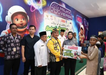 Wali Kota Tarakan Berbagi dalam Kegiatan Belanja Bareng Anak Yatim dan Dhuafa