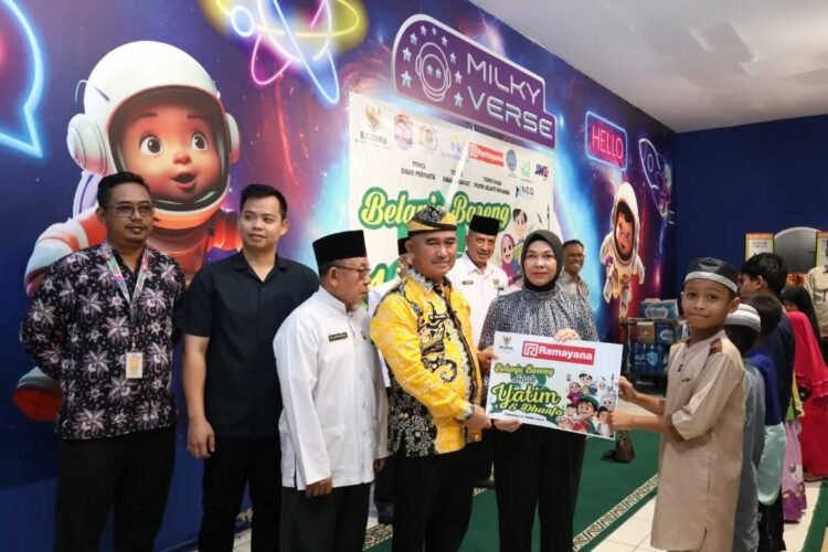 Wali Kota Tarakan Berbagi dalam Kegiatan Belanja Bareng Anak Yatim dan Dhuafa
