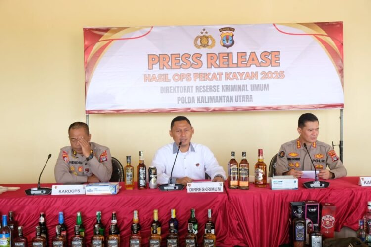 Polda Kaltara Sita Ribuan Botol dan Kaleng Miras Ilegal pada Operasi Pekat Kayan 2025