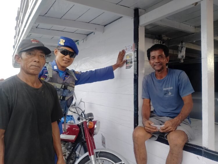 Tolak Aksi Premanisme Berkedok Ormas, Satpolairud Polres Tarakan Sosialisasi Ke ABK Kapal