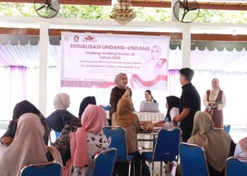 Rahmawati Zainal Paliwang Sosialisasikan UU Nomor 20 Tahun 2008 tentang Usaha Mikro, Kecil, dan Menengah di Tanjung Selor