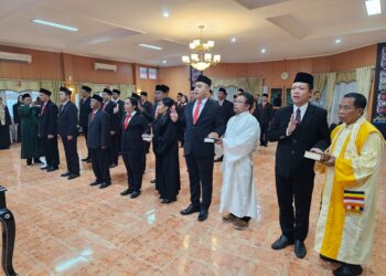Kakanwil Ikmal Idrus Lantik 32 Pejabat Penyidik Pegawai Negeri Sipil