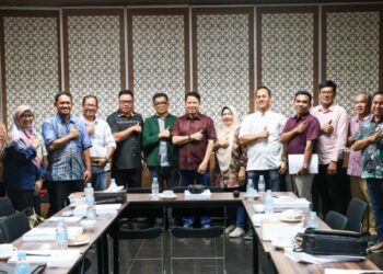Pansus RPJMD Prov. Kaltara Gelar Rapat Kerja dengan Pimpinan DPRD Kaltara