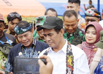 Kunjungi Sajau Hilir, Mentan RI Dorong Percepatan Tanam dan Swasembada Pangan 2025