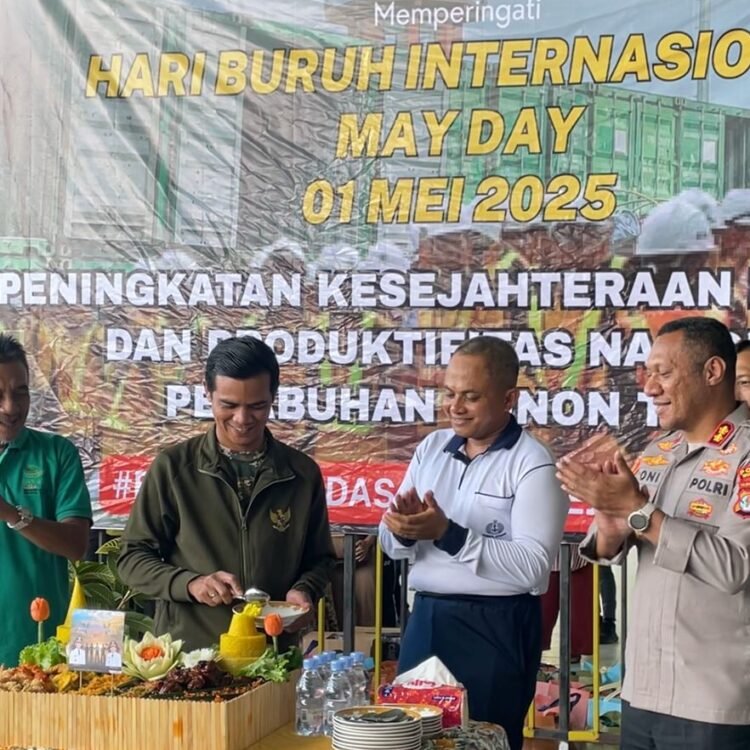 Kapolres Nunukan Hadiri Peringatan May Day di Pelabuhan Tunon Taka, Jalin Kemitraan dengan Buruh