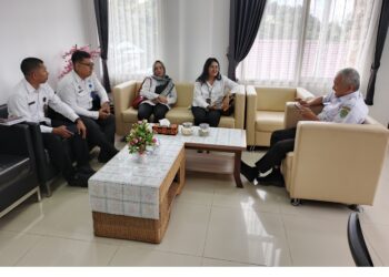 Kanwil Kemenkum Kaltim dan Dinas PKKUKM Sinergikan Percepatan Pembentukan Koperasi Merah Putih