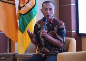 Siapa Peduli Saat Pers Lokal Sekarat?