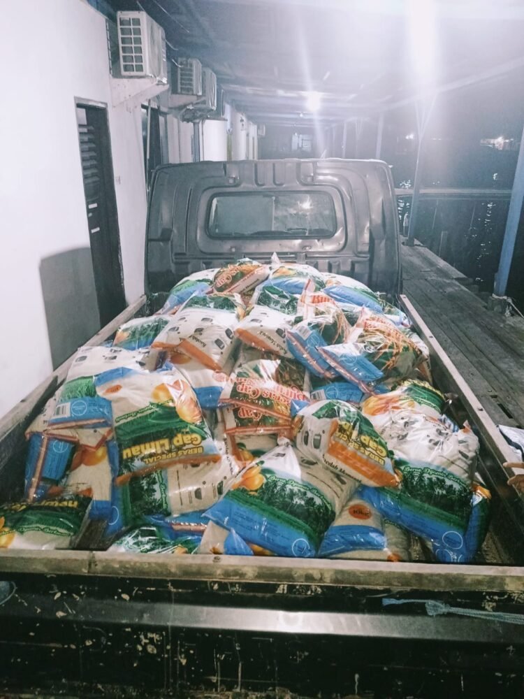 Sat Polairud Polres Tarakan Gagalkan Penyelundupan 1 Ton Beras Cap Limau Asal Malaysia