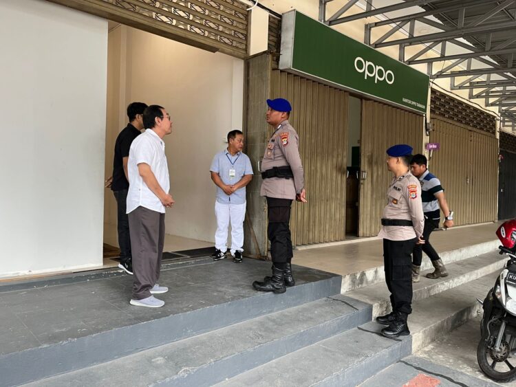 Satpolairud Polres Tarakan Laksanakan Pengamanan di Gereja Mawar Sharon