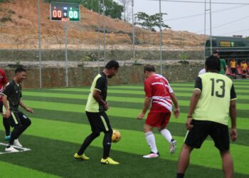 Kapolda Kaltara Jalin Silaturahmi Lewat Eksibisi Minisoccer dengan Wartawan dan Komnas HAM