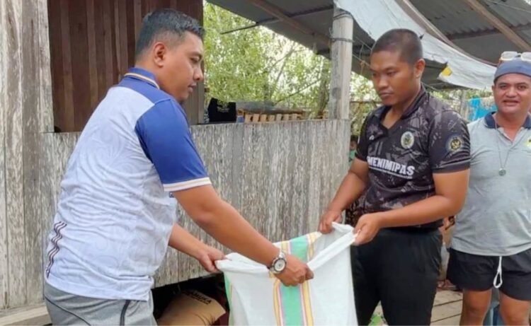 Lapas Nunukan Ikut Aksi Peduli Penanganan Sampah Plastik di Pesisir Momolo