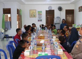 Kapolda Kaltara Berbagi Kebahagiaan dengan Anak-Anak SLB Keuskupan Tanjung Selor