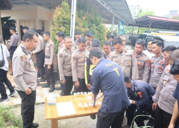 Polres Tarakan Laksanakan Cek Urine Bertahap, Langkah Penguatan Pengawasan Internal