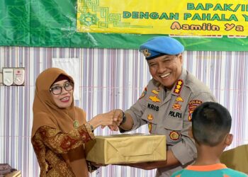 Bidpropam Polda Kaltara Bersama TNI dan Polres Nunukan Salurkan Bantuan Sosial ke Panti Asuhan Ruhama Aisyiyah
