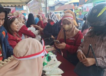 Pemkab Nunukan Gelar Gerakan Pangan Murah, Andi Fajrul Syam Apresiasi