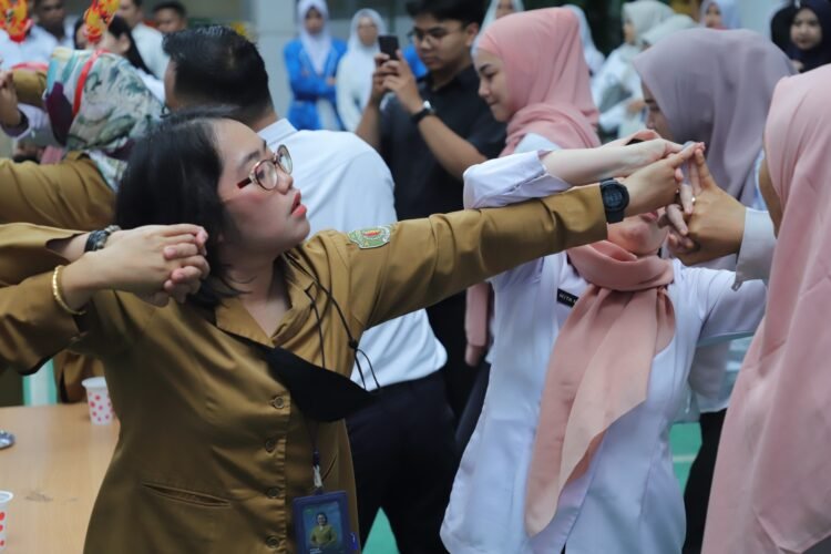 Keseruan Lomba Sambut Koin Kelingking, Bikin Meriah Peringatan Kemerdekaan