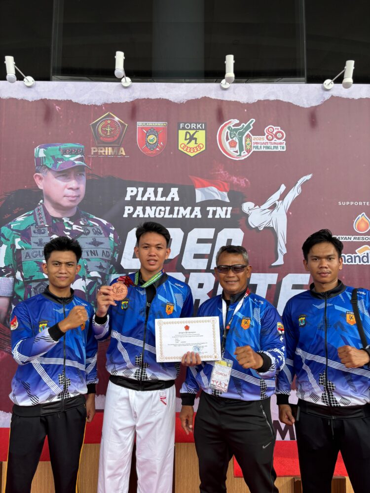 Personel Polda Kaltara Raih Prestasi Gemilang Dalam Kejuaraan Open Karate Piala Panglima TNI Tahun 2025