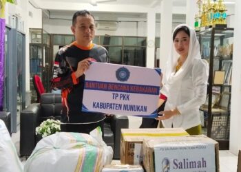 TP PKK Kabupaten Nunukan Salurkan Bantuan untuk Korban Kebakaran
