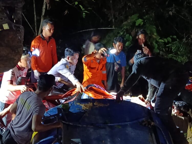 Di Nunukan Sebuah Truk Masuk Ke Jurang Usai Mati Mesin, Sopir Tewas Ditempat