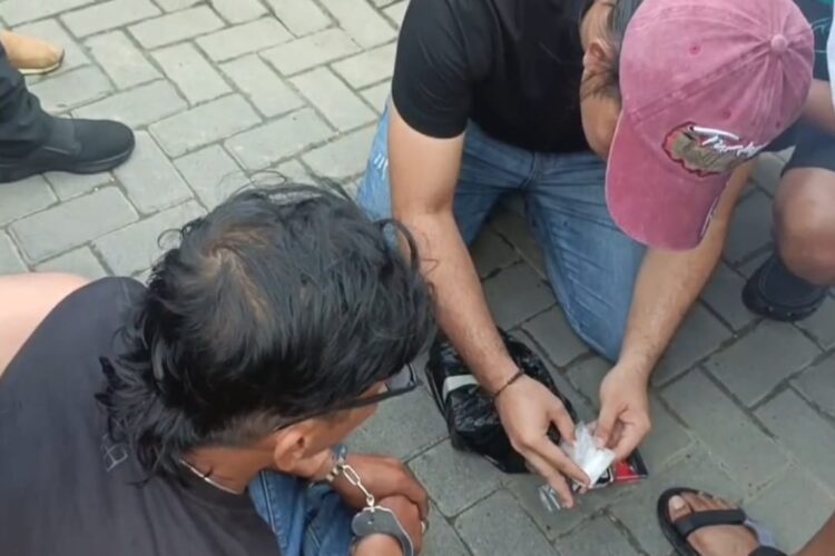 Kurir Sabu 250 Gram Diciduk BNNK Nunukan di Pelabuhan Tunon Taka