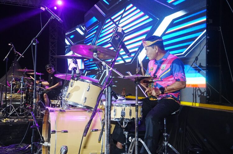 Gubernur Tutup Benuanta Fest 2K25 di Kebun Raya Bundayati