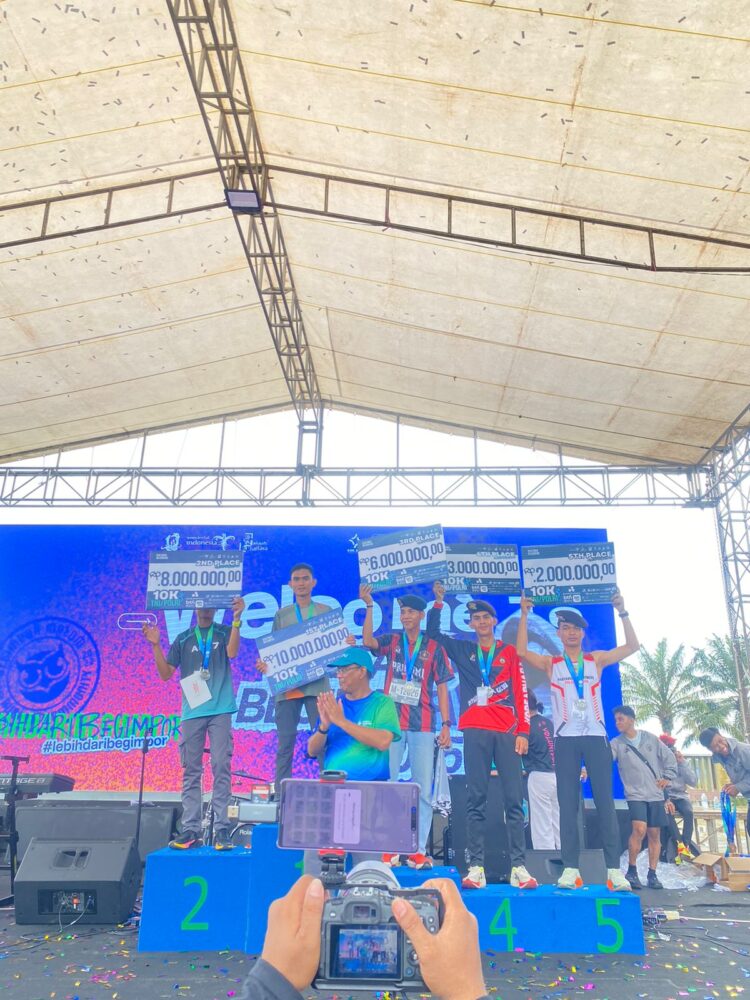 Personel Polda Kaltara Raih Podium di Lomba Lari Kaltara Begimpor Malom 2025