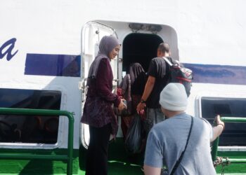 Pelintas Ilegal, Imigrasi Nunukan Deportasi Enam Warga Negara Malaysia