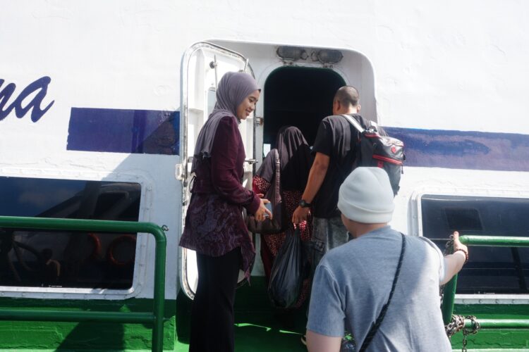 Pelintas Ilegal, Imigrasi Nunukan Deportasi Enam Warga Negara Malaysia