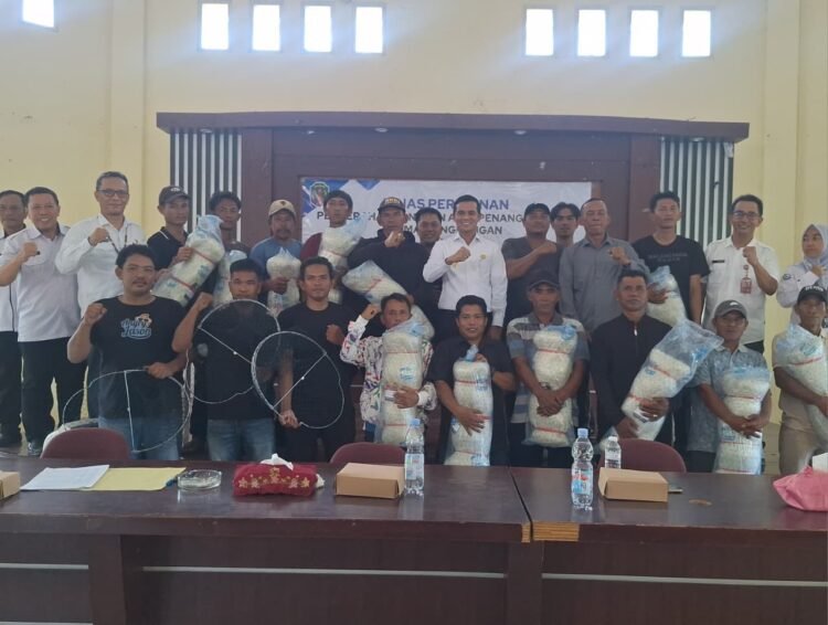Bupati Nunukan Serahkan Ribuan Alat Tangkap untuk Dongkrak Pendapatan Nelayan