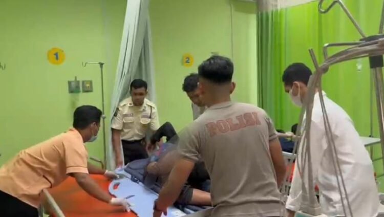 Personel Polres tarakan Selamatkan Ibu Paruh Baya dari Serangan Buaya di Waduk Persemaian