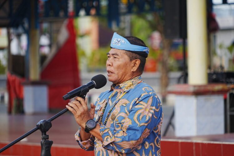 Gubernur Pimpin Apel Perdana 2026, Minta ASN Tingkatkan Semangat Bekerja