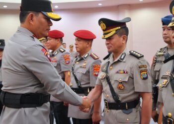 Polda Kaltara Laksanakan Pelantikan Jabatan Karolog Polda Kaltara serta Serah Terima Jabatan Dirresnarkoba dan Kabidhumas Polda Kaltara