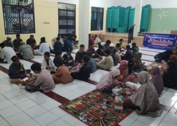 Hasan Saleh Hangatkan Ramadan 1447 H di Masjid Baburrahman