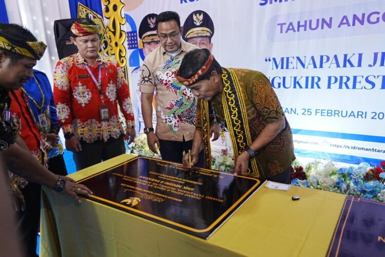 SMA Negeri 5 Hadir, SMKN 4 Diperkuat: Langkah Nyata Kaltara Bangun Generasi Unggul