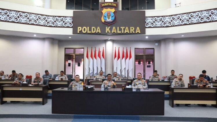 Wakapolda Kaltara Hadiri Grand Entry Meeting Pemeriksaan Laporan Keuangan Polri TA 2025 Secara Virtual