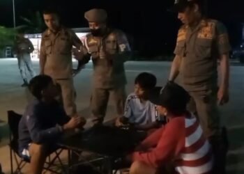 Patroli Jam Malam Satpol PP Nunukan Temui Pelajar Masih Beraktivitas di Atas Pukul 21.00 WITA