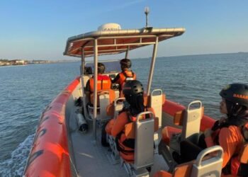 Dua Penumpang Long Boat Hilang, SAR Tarakan Lakukan Pencarian di Tanah Merah