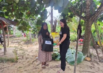 JMSI Berbagi, Sambangi Ibu Petani Sayur dan Penjual Daun Pisang di Nunukan Selatan