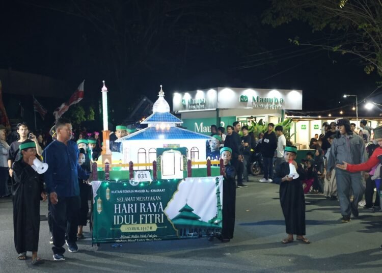 Ratusan Warga Semarakkan Parade Musik Sahur Tarakan 2026, Dispora Kaltara Apresiasi