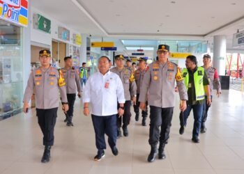 Kapolda Kaltara Turun Langsung Pantau Arus Mudik dan Aktivitas Pasar di Tarakan